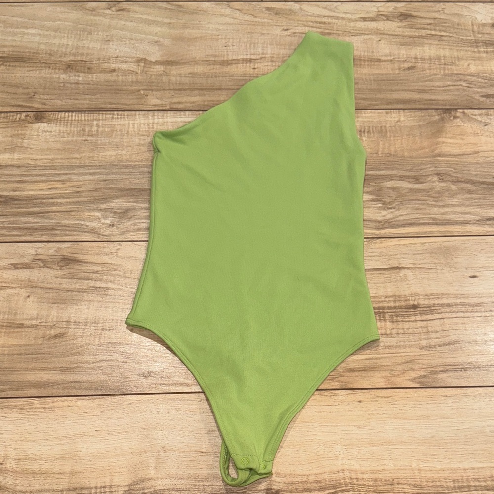 Babaton Contour Lime Bodysuit
